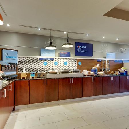 Holiday Inn Express Aberdeen-Chesapeake House By Ihg Extérieur photo