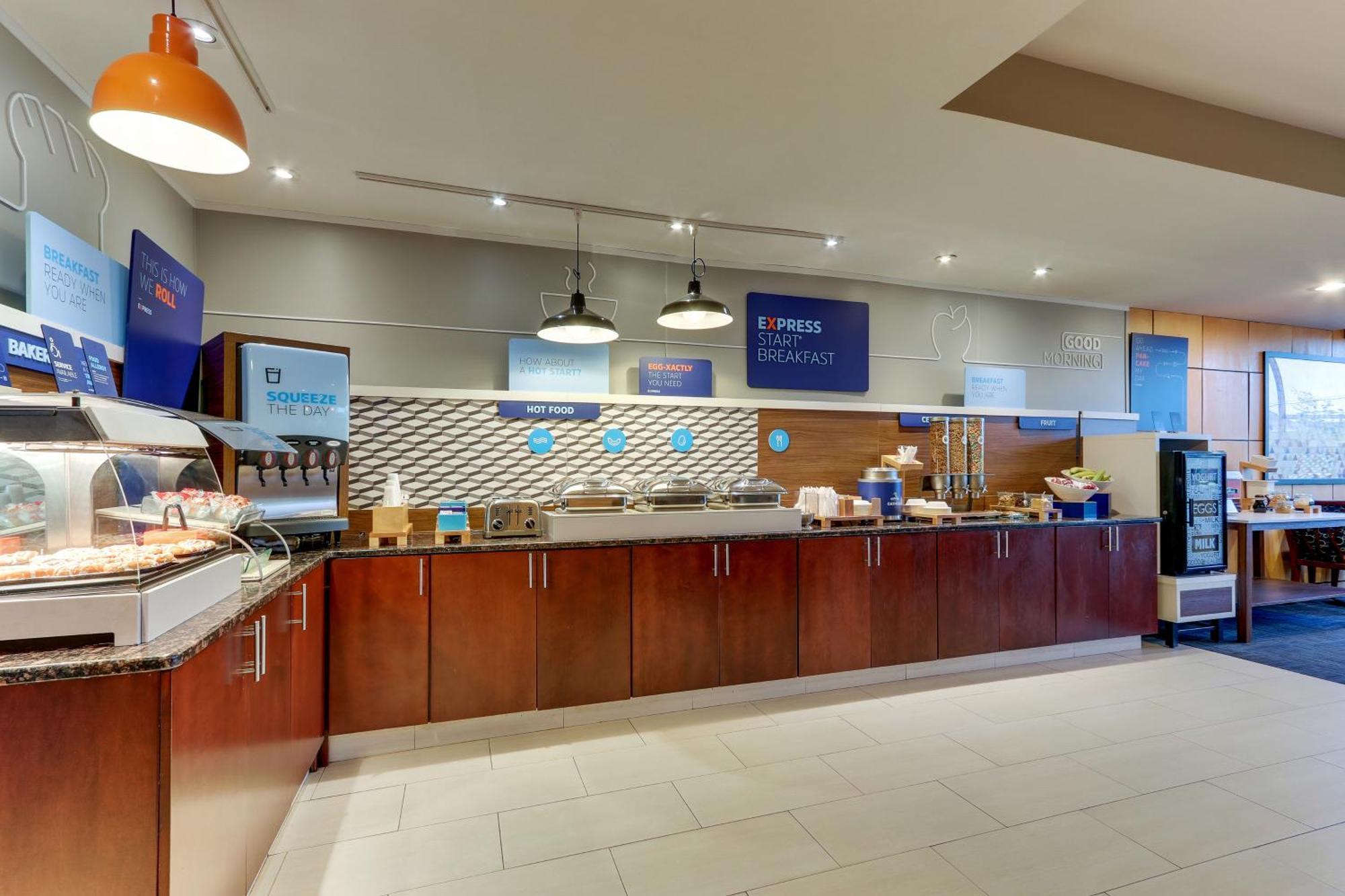 Holiday Inn Express Aberdeen-Chesapeake House By Ihg Extérieur photo