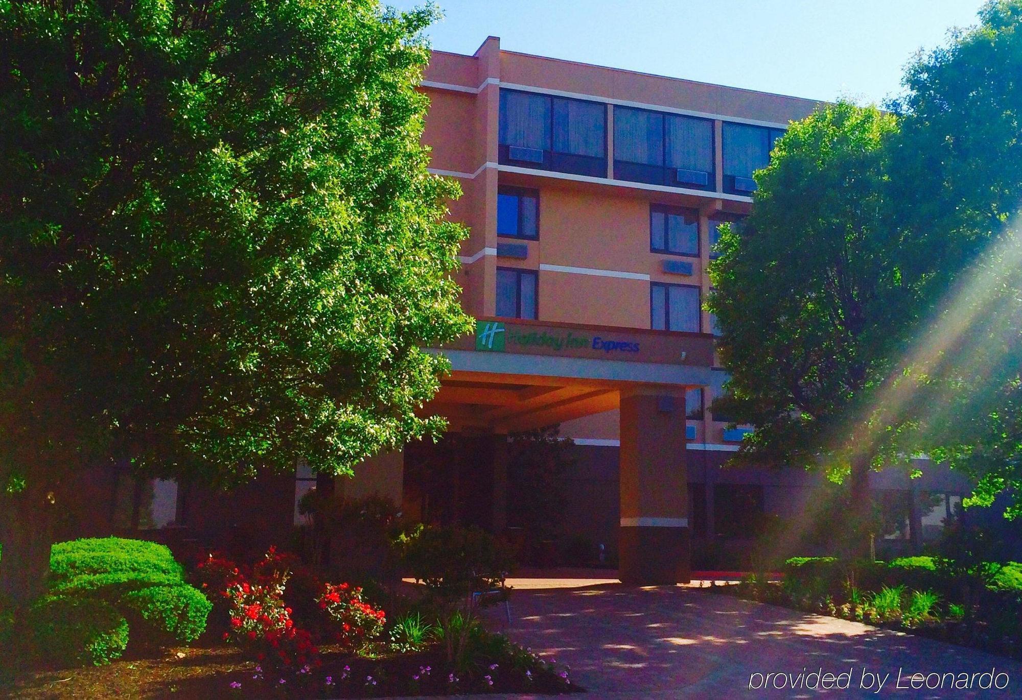 Holiday Inn Express Aberdeen-Chesapeake House By Ihg Extérieur photo