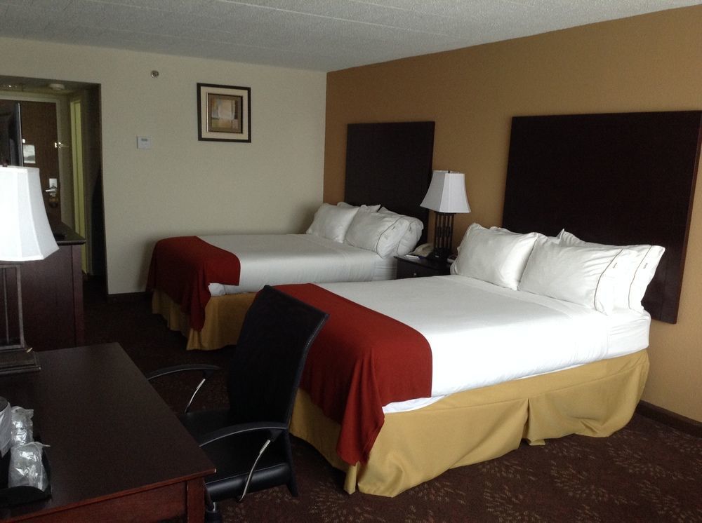 Holiday Inn Express Aberdeen-Chesapeake House By Ihg Extérieur photo